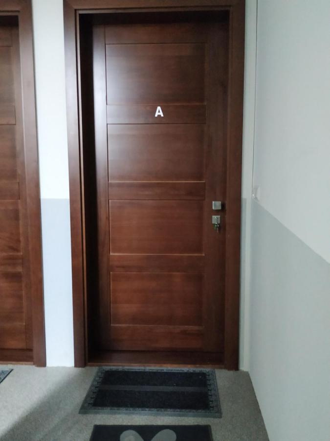 Appartamento Mehrfamilien Haus Schkeuditz Esterno foto