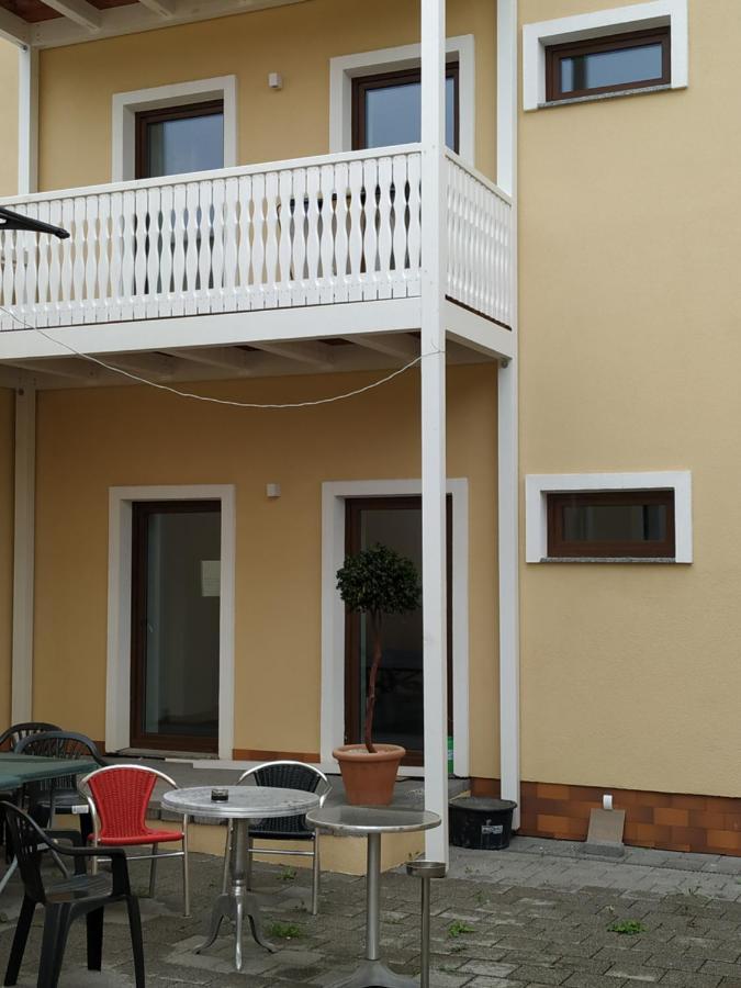 Appartamento Mehrfamilien Haus Schkeuditz Esterno foto