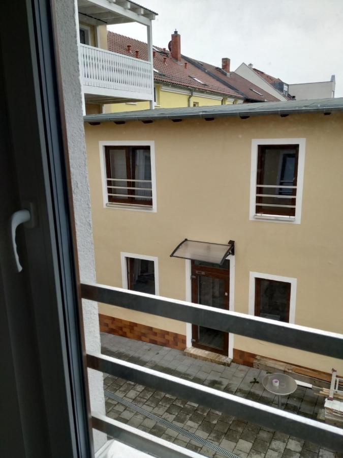 Appartamento Mehrfamilien Haus Schkeuditz Esterno foto