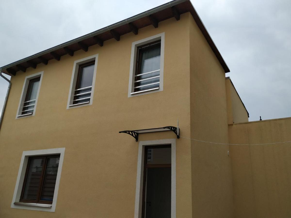 Appartamento Mehrfamilien Haus Schkeuditz Esterno foto